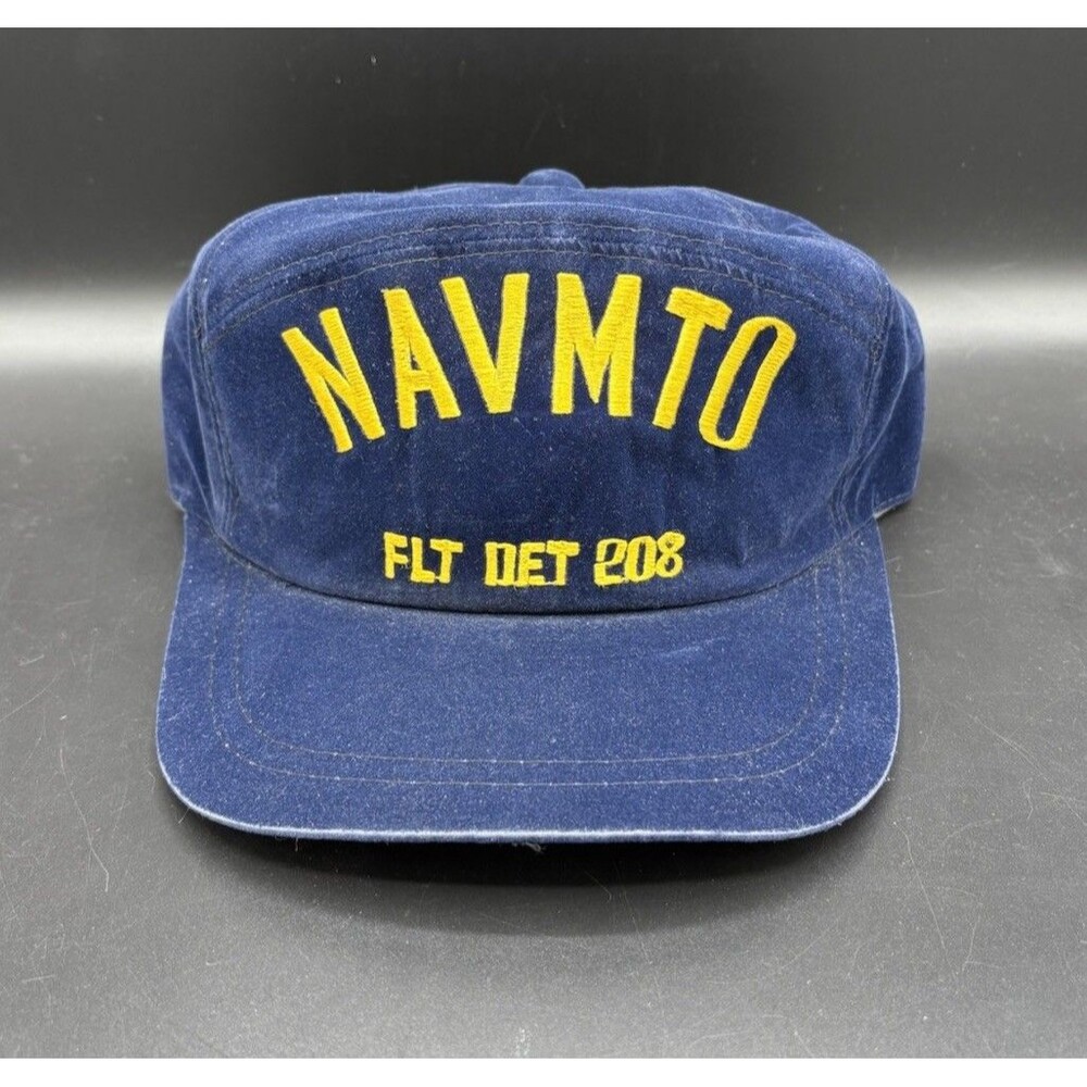Vintage 80s 90s Snap Back Hat / Cap / Navy / Suede